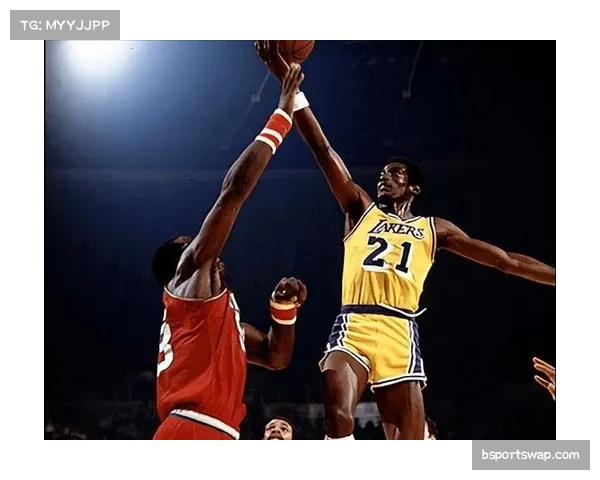 夏威夷大学外线失准 俄勒冈大学防守策略见效